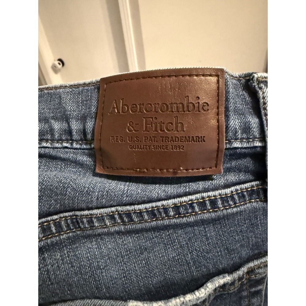 Abercrombie & Fitch Langdon Skinny Stretch Distressed Dark Wash Blue Jeans - Picture 3 of 4